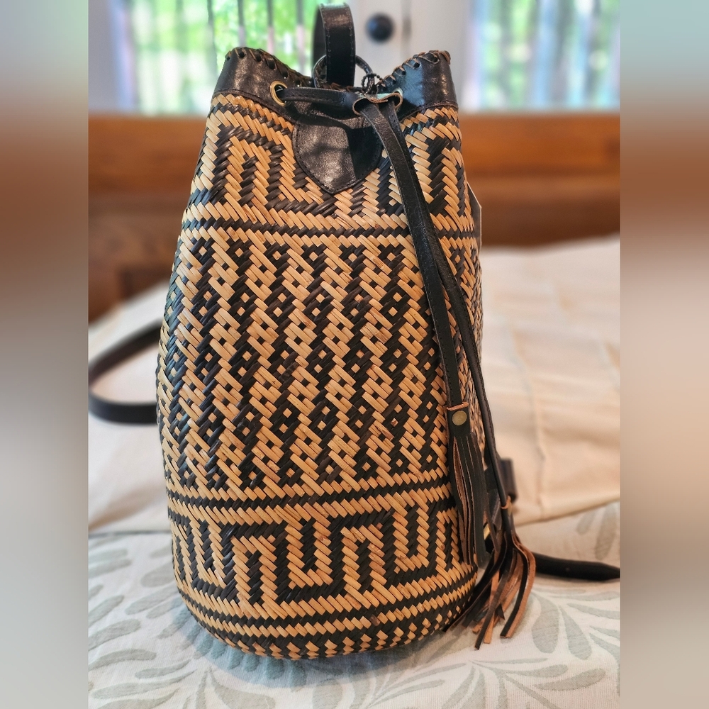 NWT The Winding Road Rattan Sling Back Pack